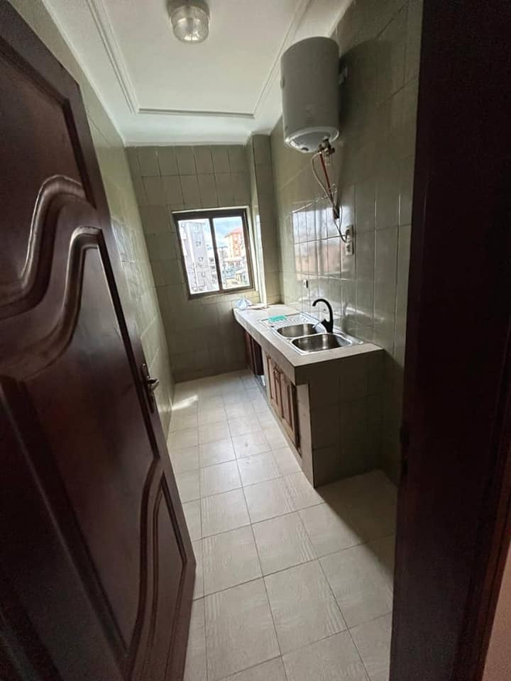 FH_studio_makepe_311025_csn