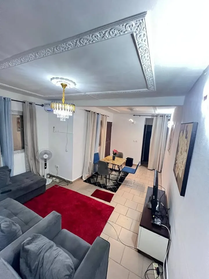 GRAND STUDIO MEUBLÉ À DOUALA BONAMOUSSADI