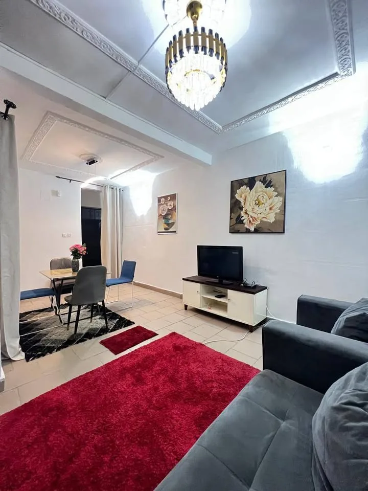 GRAND STUDIO MEUBLÉ À DOUALA BONAMOUSSADI