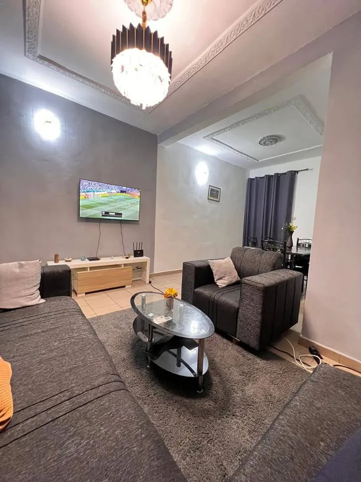 GRAND STUDIO MEUBLÉ À DOUALA BONAMOUSSADI