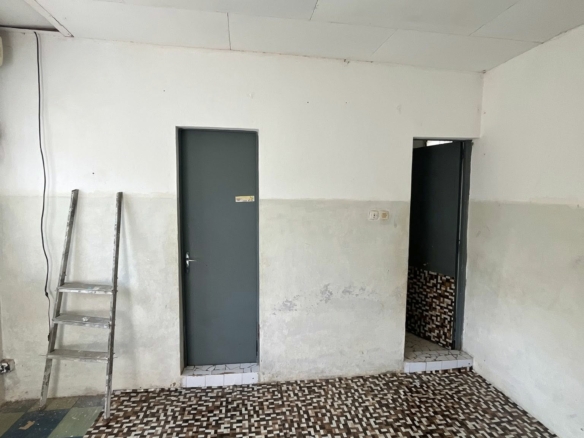 Studio à louer dans la barrière, Plateau Garoua