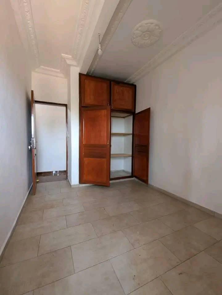 HS_ppartement_ngousso_yde_171025_chb2