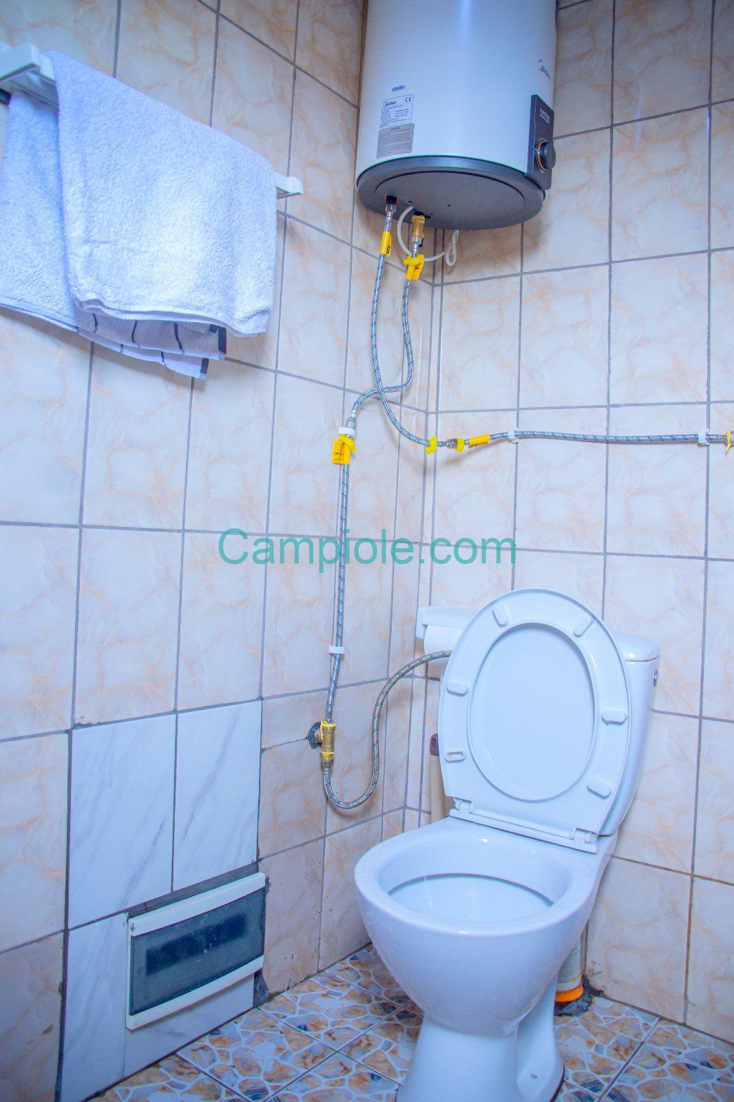 KN_chambre_meublee_ndogbong_081025_04