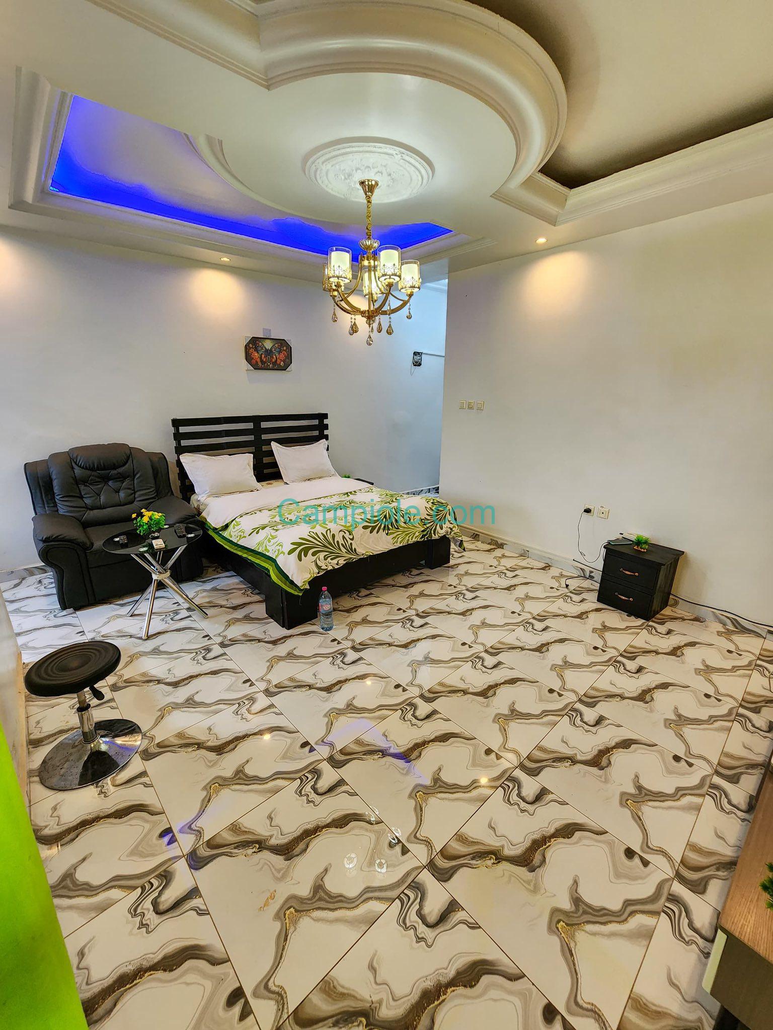 KN_chambre_meublee_odza_yde_081025_01