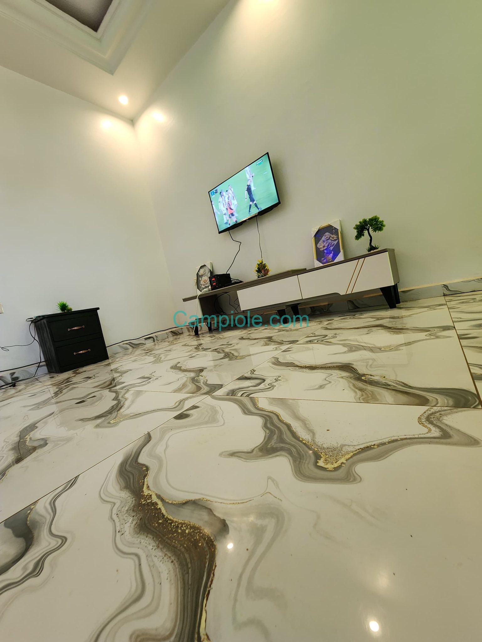 KN_chambre_meublee_odza_yde_081025_04