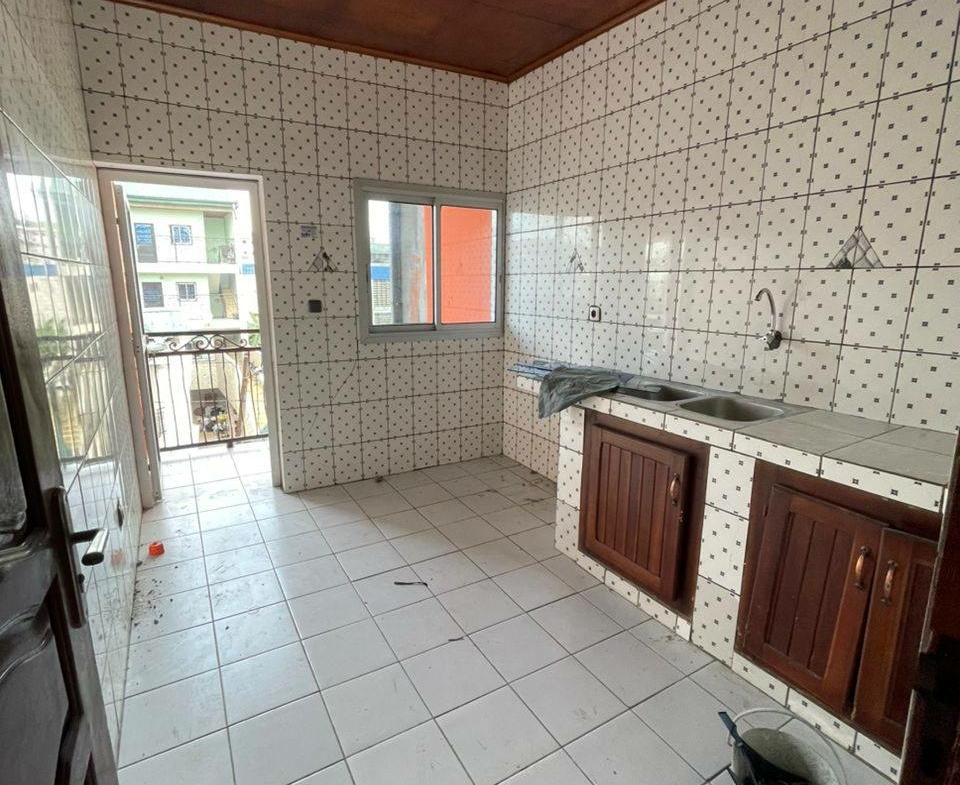 LI_appartement_makepe_241025_csn2