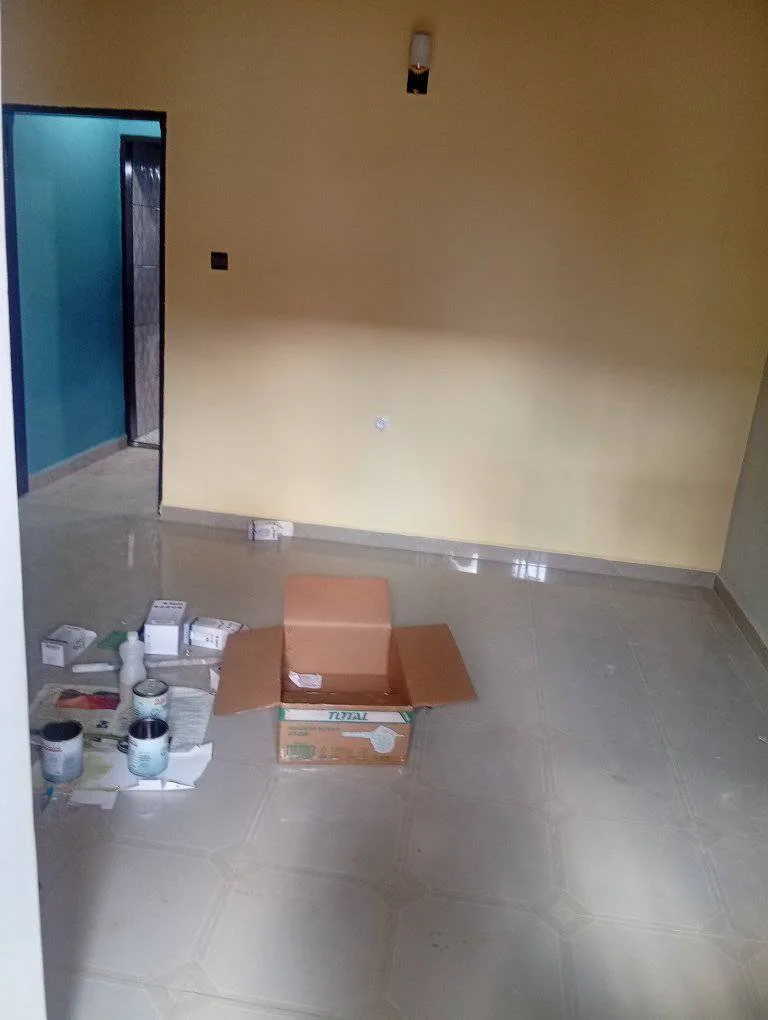 23002- STUDIO MODERNE À LOUER, EBOLOWA MEKALATÉ