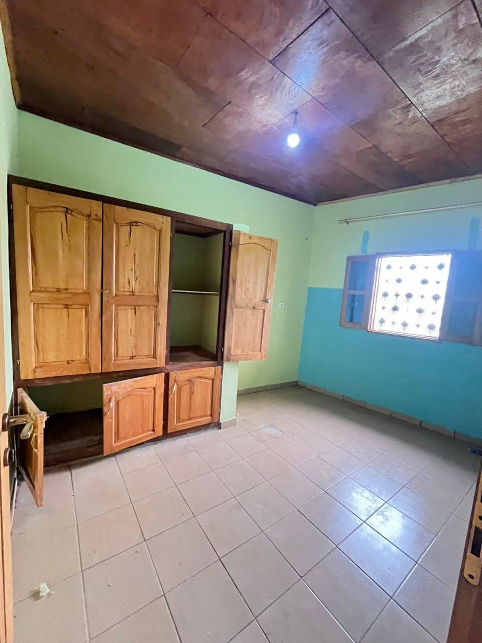 PIL_appartement_etoudi_211025_chb2