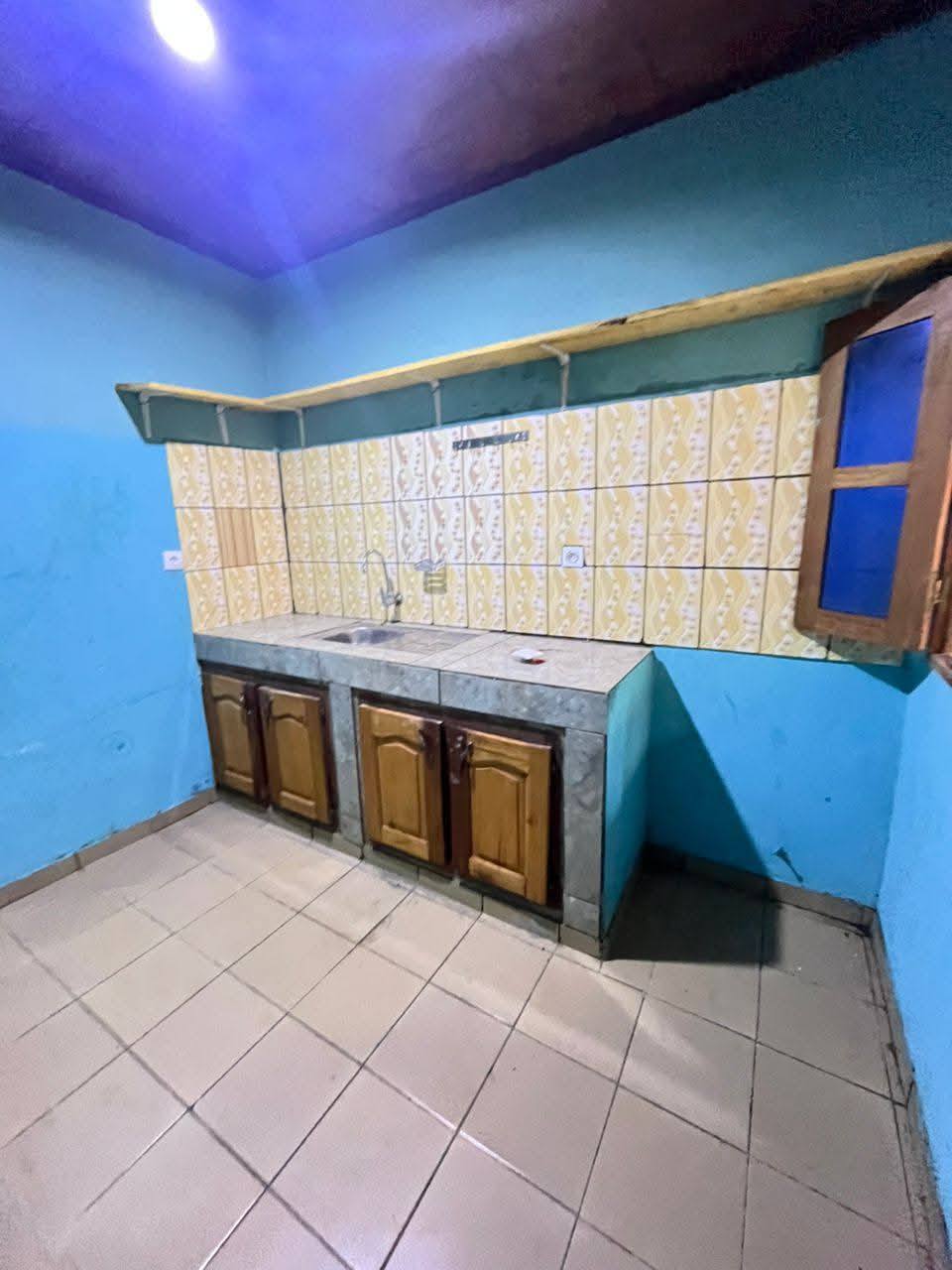 PIL_appartement_etoudi_211025_csn1