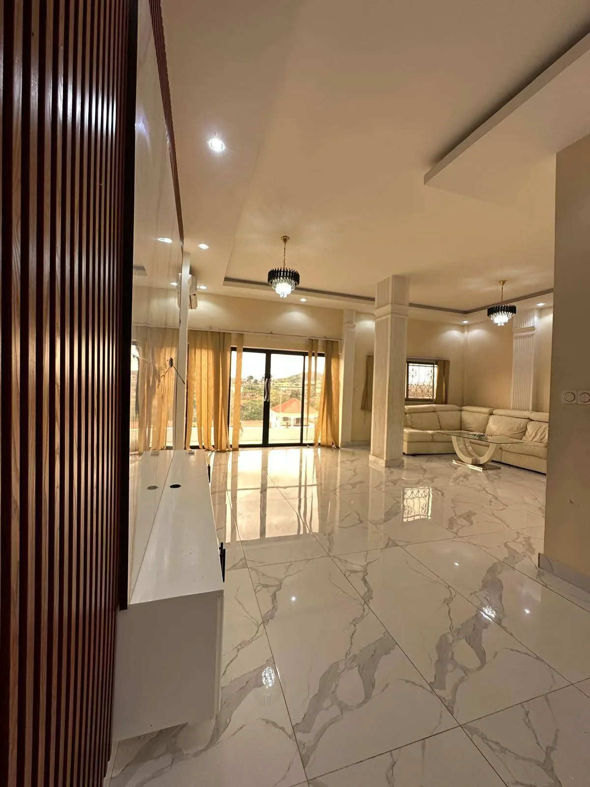 PIL_appartement_lux_odza_211025_sln1 APPARTEMENT ULTRA HAUT STANDING ODZA BORNE 10