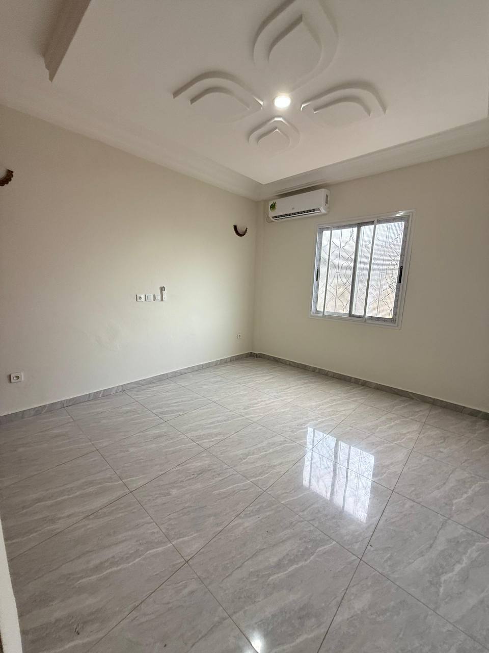 PIL_appartement_ngousso_221025_chb1