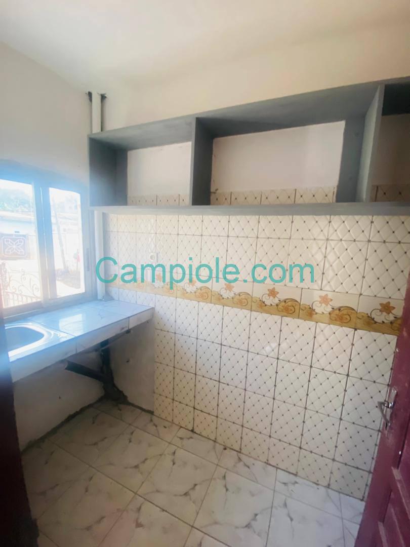 PIL_appartement_odza_111025_csn1