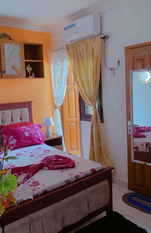 RE_chambre_meublee_douala_291025_02