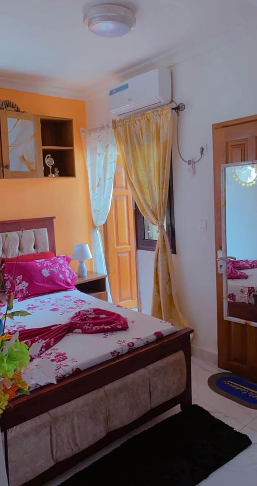 RE_chambre_meublee_douala_291025_02