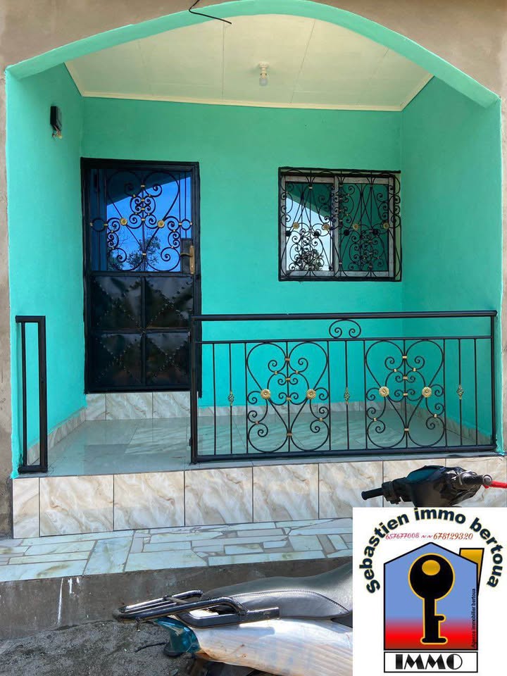 SIB_studio_bertoua_211025_ext