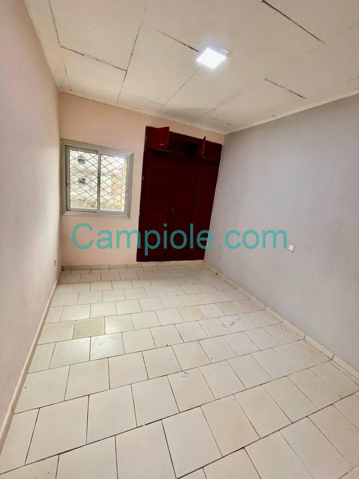 TA_appartement_biyemassi_081025_chb2