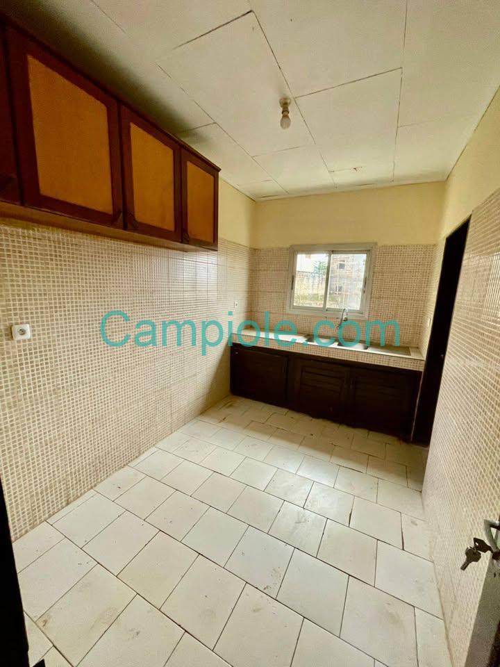 TA_appartement_biyemassi_081025_csn1