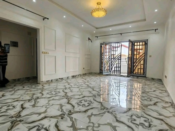 Appartement moderne à louer à Happy