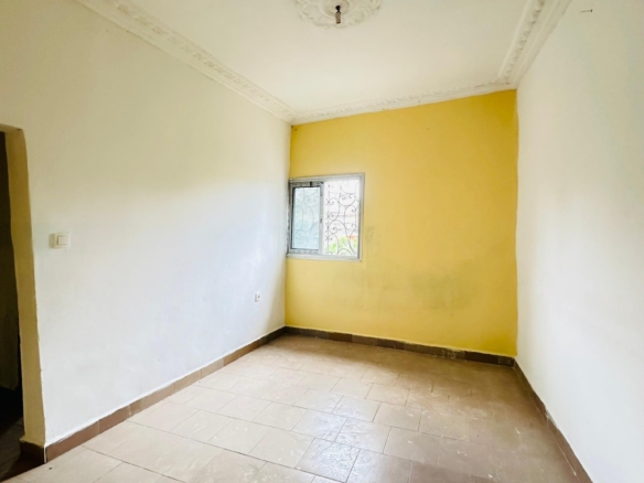 STUDIO BON STANDING À LOUER, BIYEMASSI ACACIA