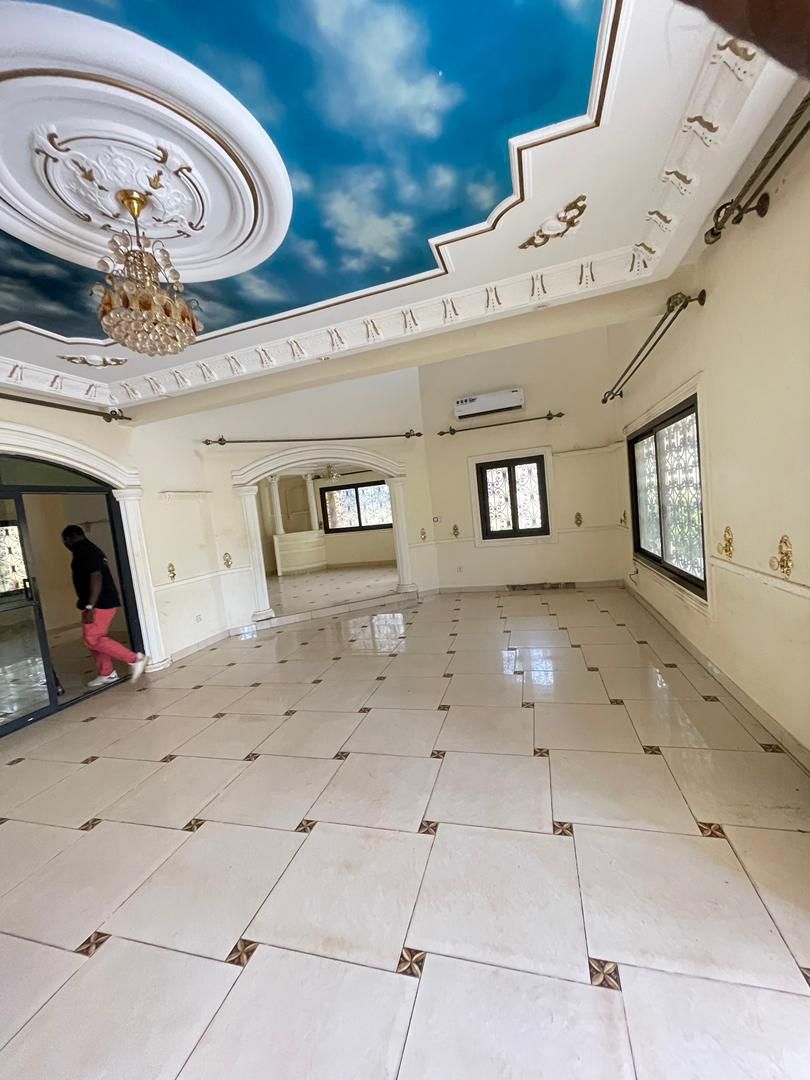 A18115CA-566A-4673-A6DE-807B848DA0D8