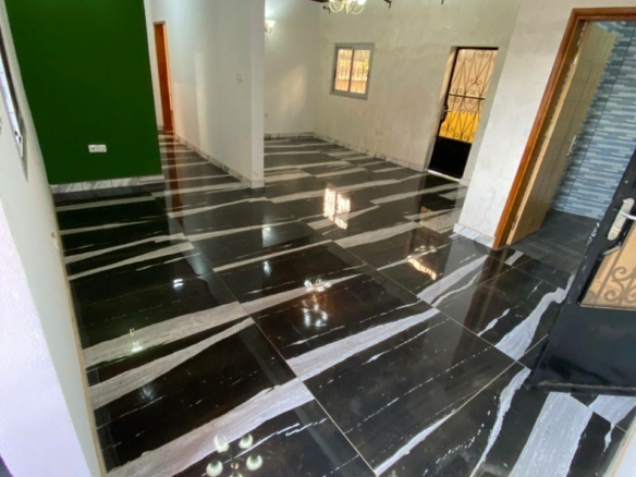 Appartement moderne à Etoudi 120000fcfa