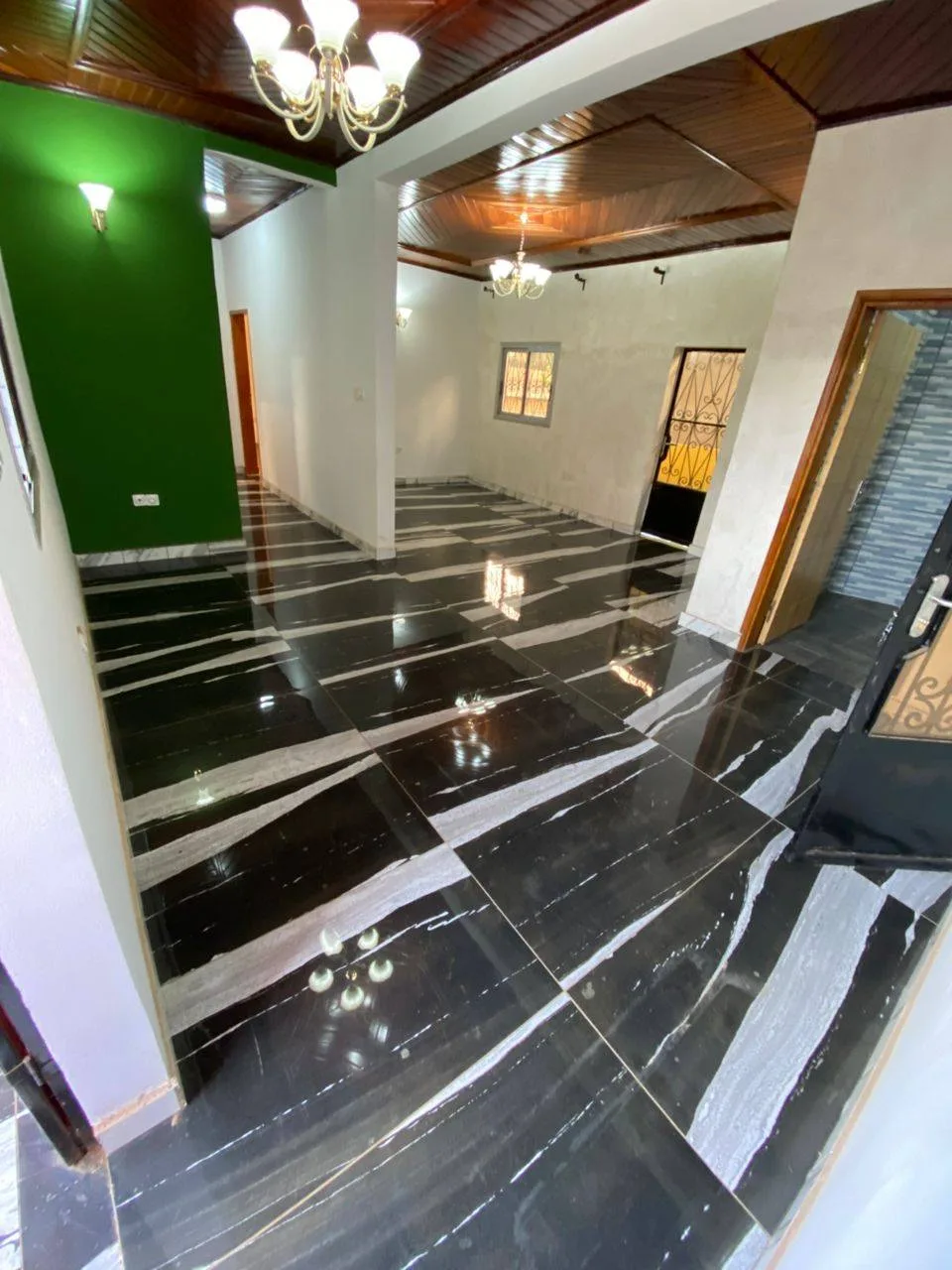 635- Appartement moderne à Etoudi 120000fcfa