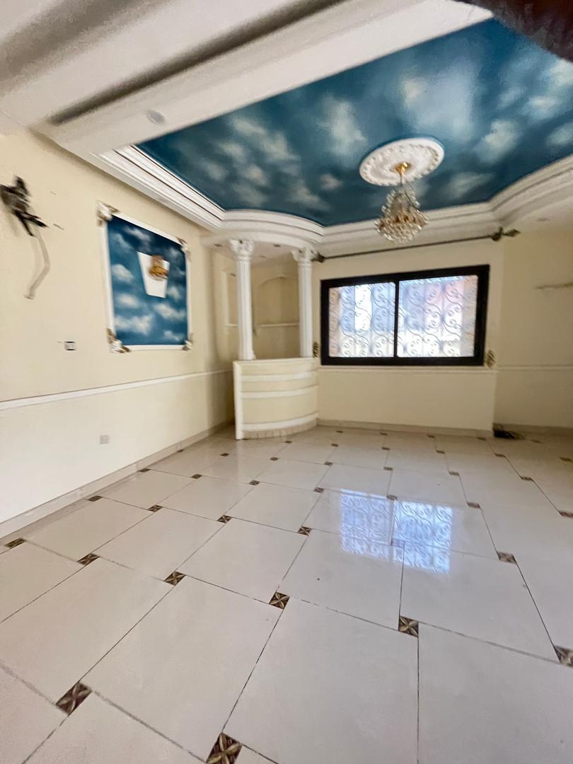 D62A79F5-E9D9-4BB0-BF84-022B13E73A7F