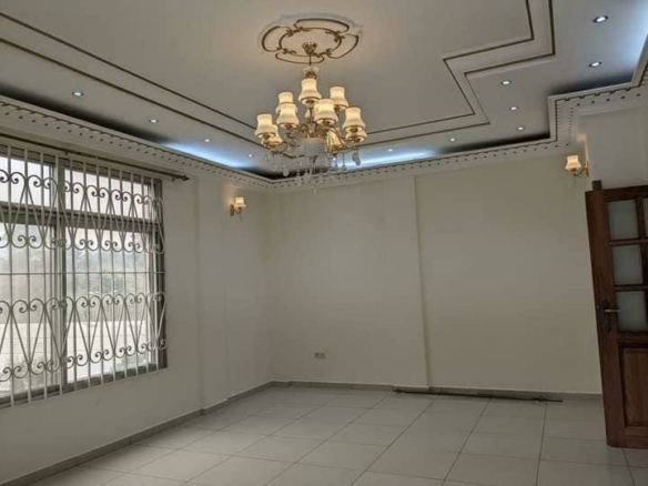 Bastos Appartement moderne bon standing à louer