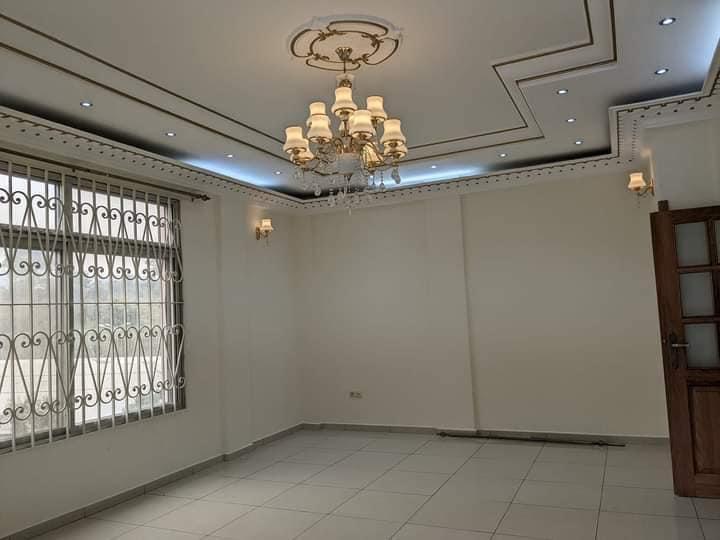 Bastos Appartement moderne bon standing à louer