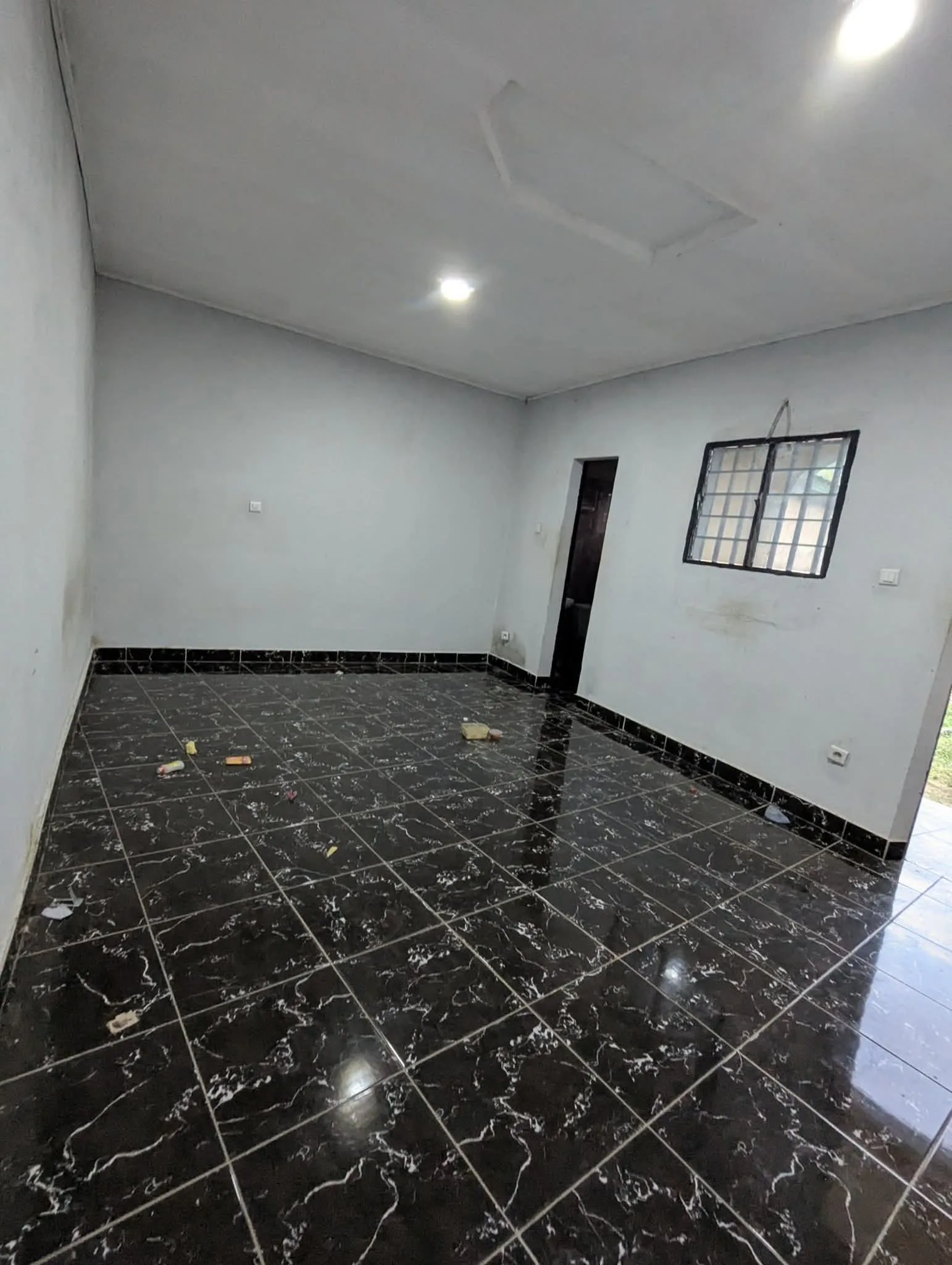 43152- Chambre à louer à Garoua Petit Paris