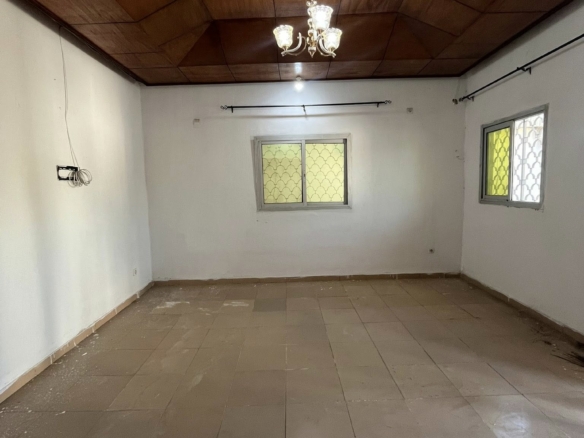 Appartement dans la barrière à Laindé Quilombo, Garoua