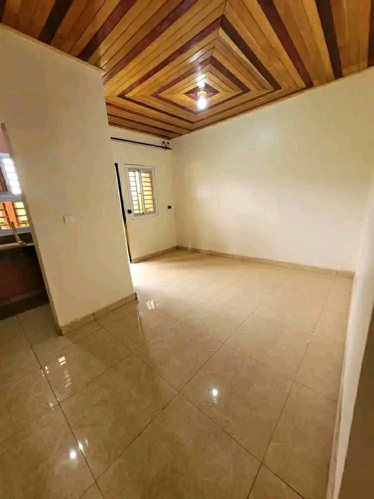 Studio ultra confortable à louer, Tamdja Bafoussam