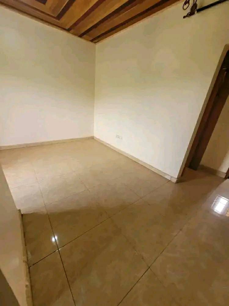 GSM_studio_bafoussam_131125_sln3