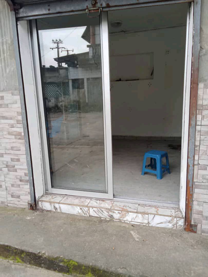Boutique à louer, Douala Deïdo