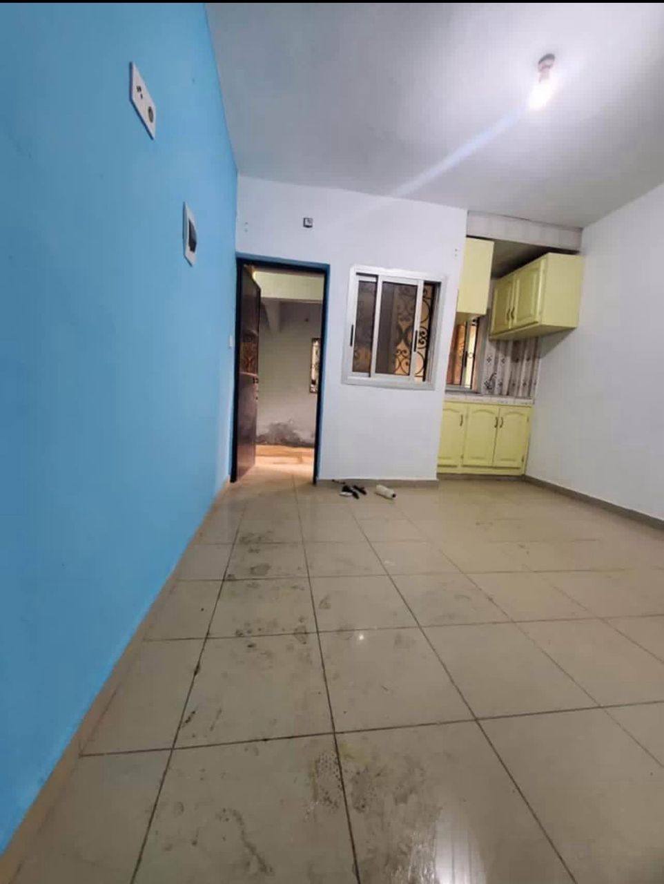 LI_studio_logbessou_111125_sln1