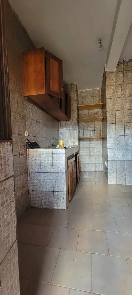 Appartement confortable à louer, Bafoussam Marché B