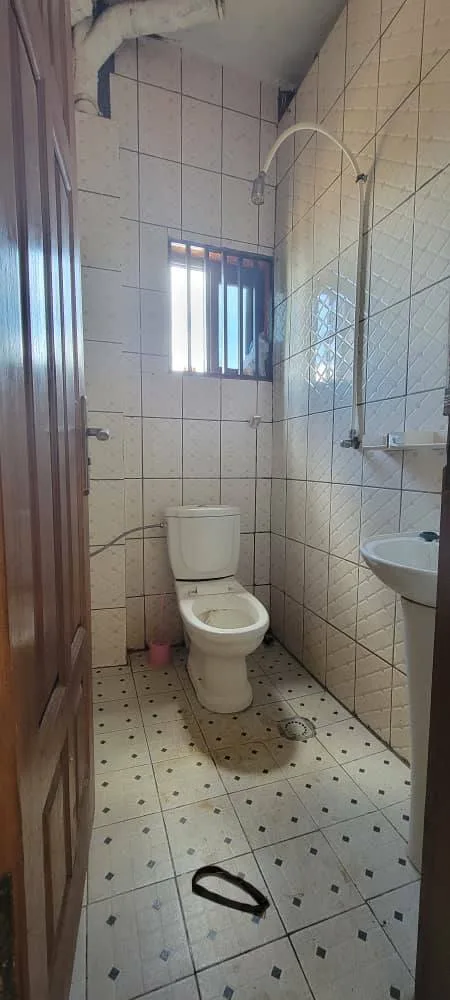 Appartement confortable à louer, Bafoussam Marché B