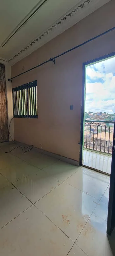 Appartement confortable à louer, Bafoussam Marché B