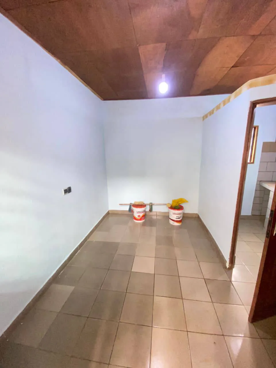 36259- CHAMBRE MODERNE À LOUER, YAOUNDÉ OLEMBÉ