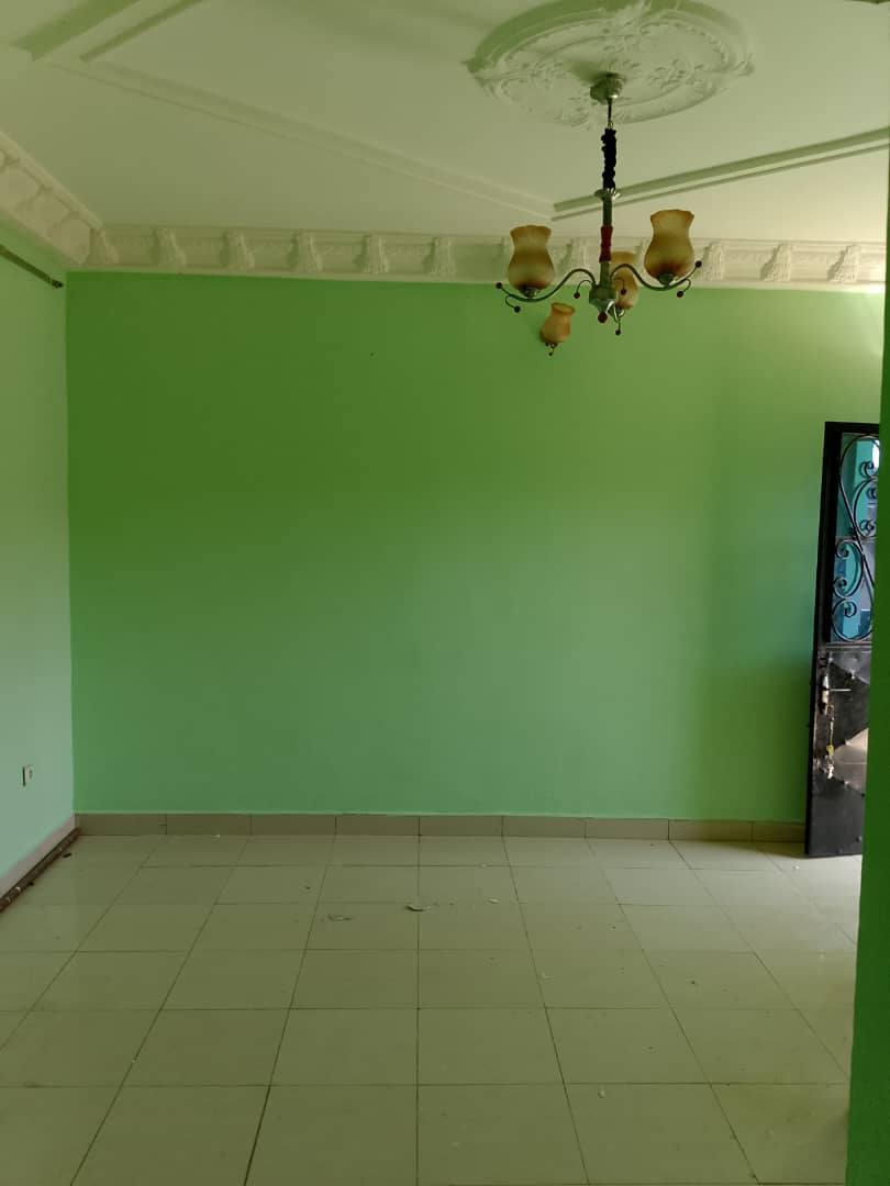 Studio moderne à louer, Yaoundé Mimboman