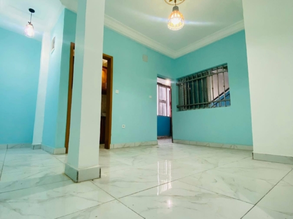 Studio moderne disponible à Douala au quartier Dakar