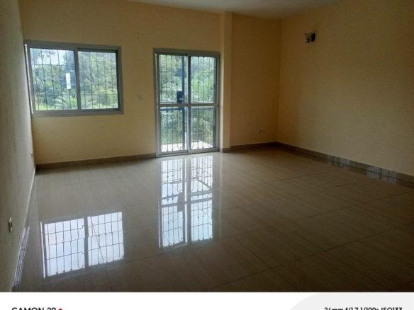 Appartement moderne à louer, Kribi Mpangou