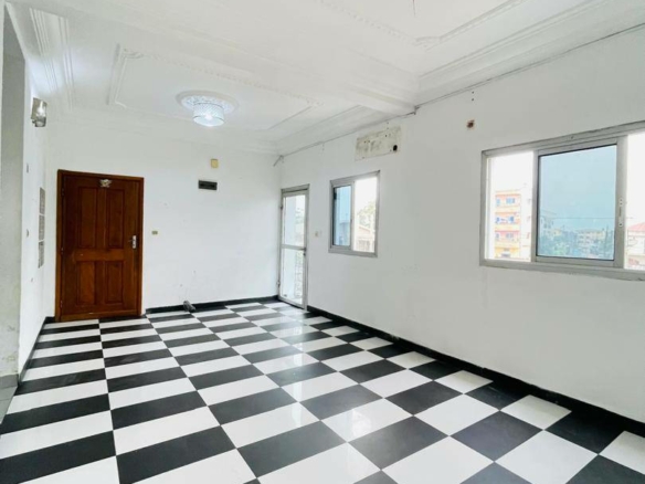 APPARTEMENT MODERNE STAFFÉ SITUÉ À BONAMOUSSADI