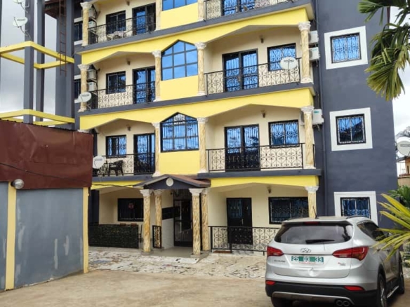 Appartement Meublé de 3 chambre a Odza 35000mil