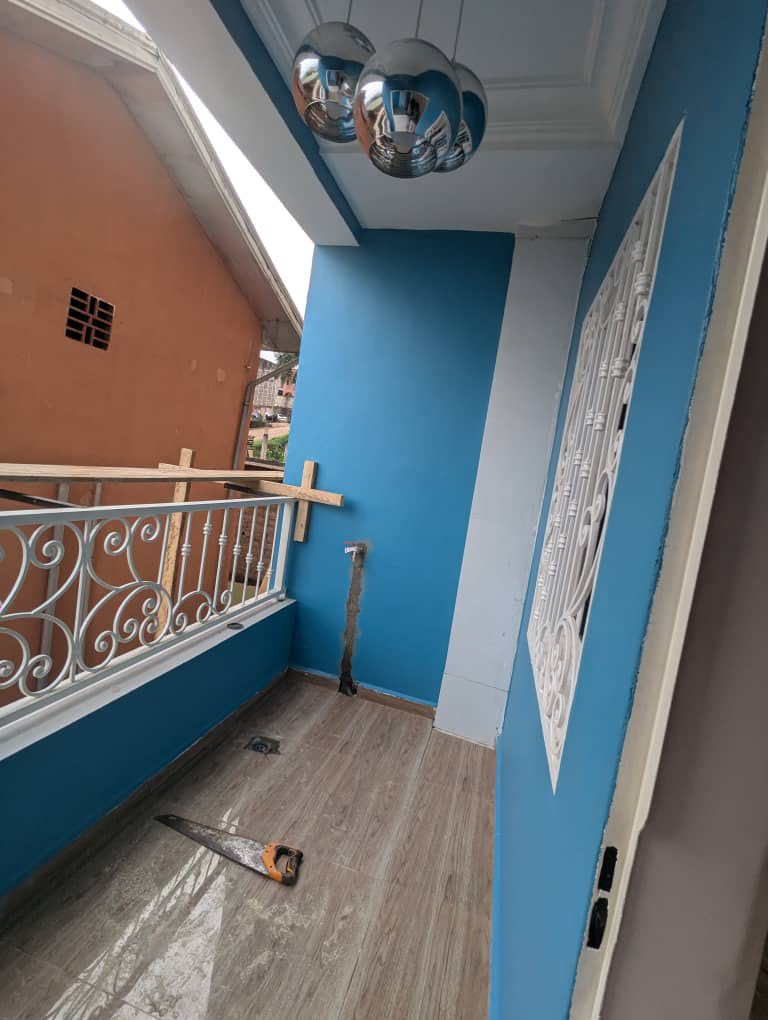 YI_appartement_jouvence_131125_blc