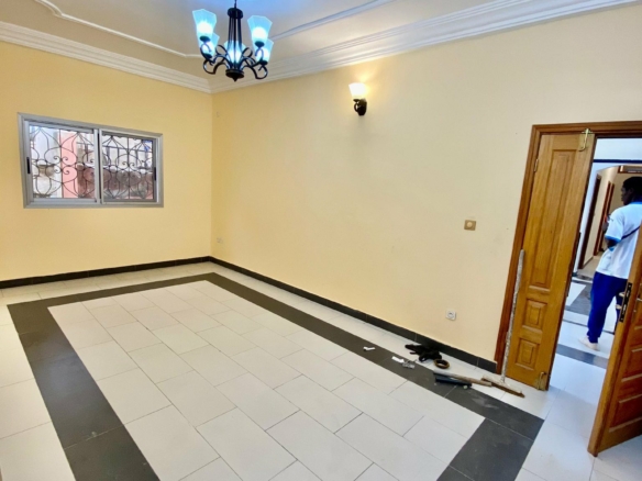 MAGNIFIQUE APPARTEMENT À JOUVENCE 115000FCFA