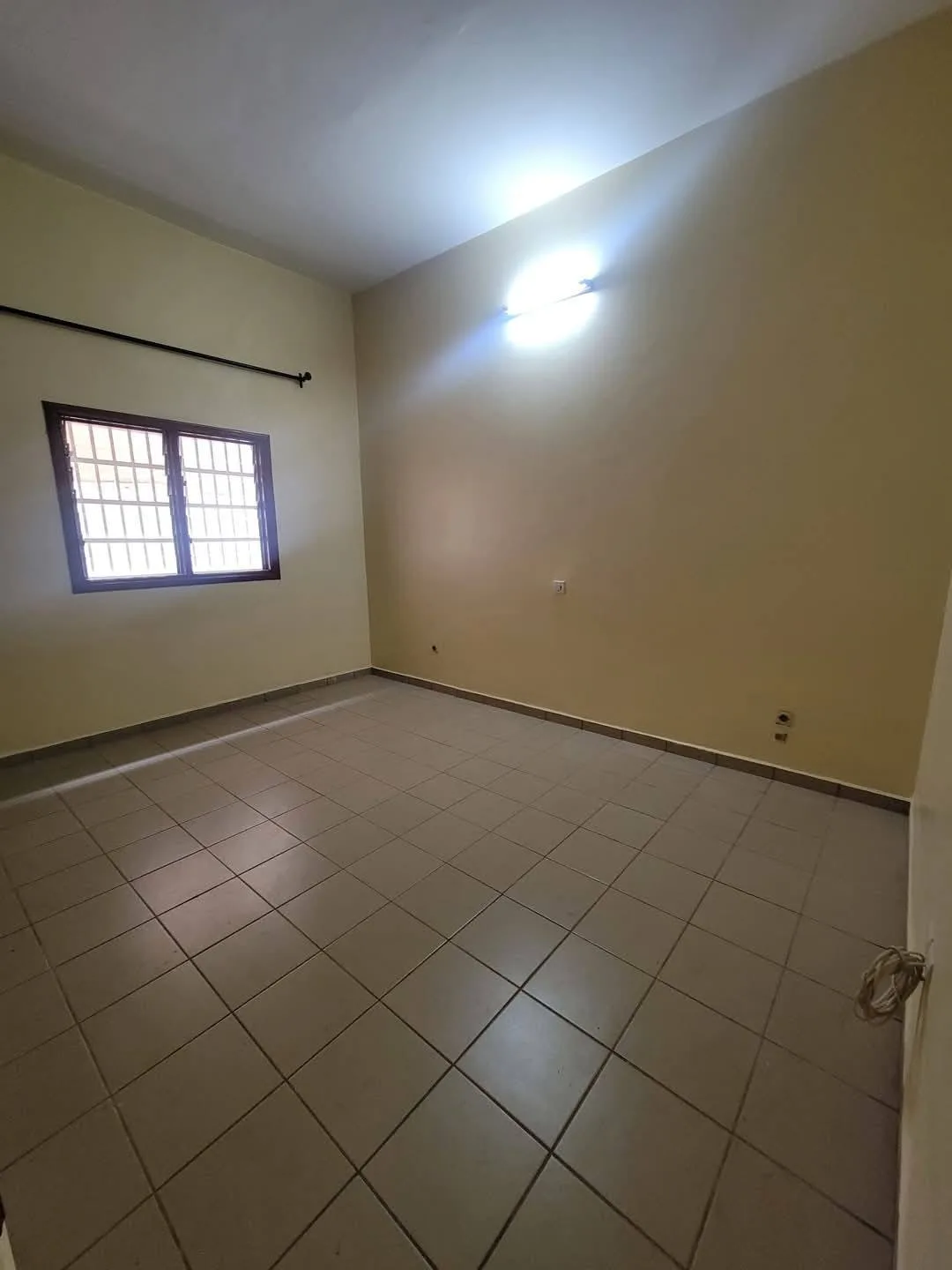 ZD_appartement_biyemassi_181125_chb2 Appartement individuel à louer, Biyem-Assi Maison Blanche