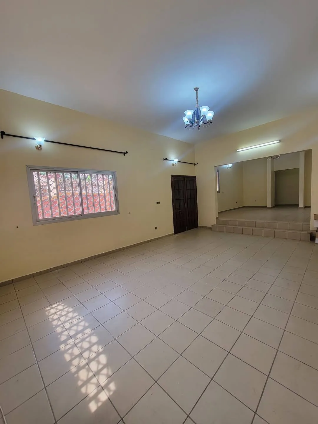 ZD_appartement_biyemassi_181125_scln1 Appartement individuel à louer, Biyem-Assi Maison Blanche