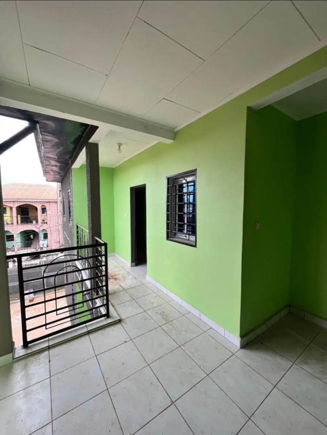 Appartement à louer à Etoug-Ebé près du lycée