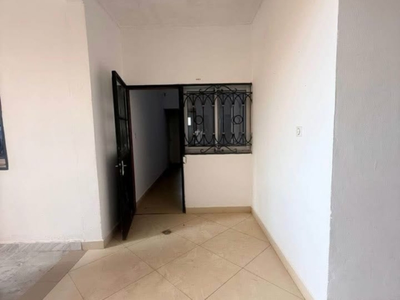 Studio moderne lumineux à louer à Ngousso, Yaoundé